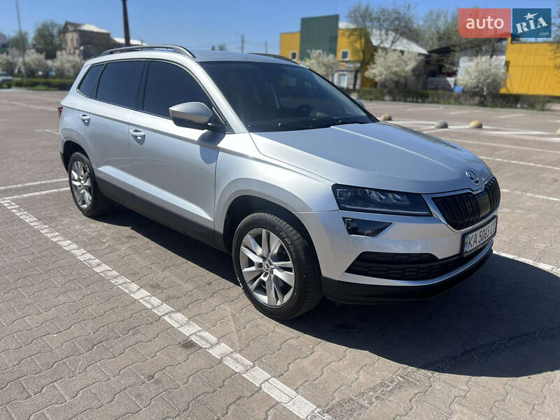 Позашляховик / Кросовер Skoda Karoq 2021 в Києві