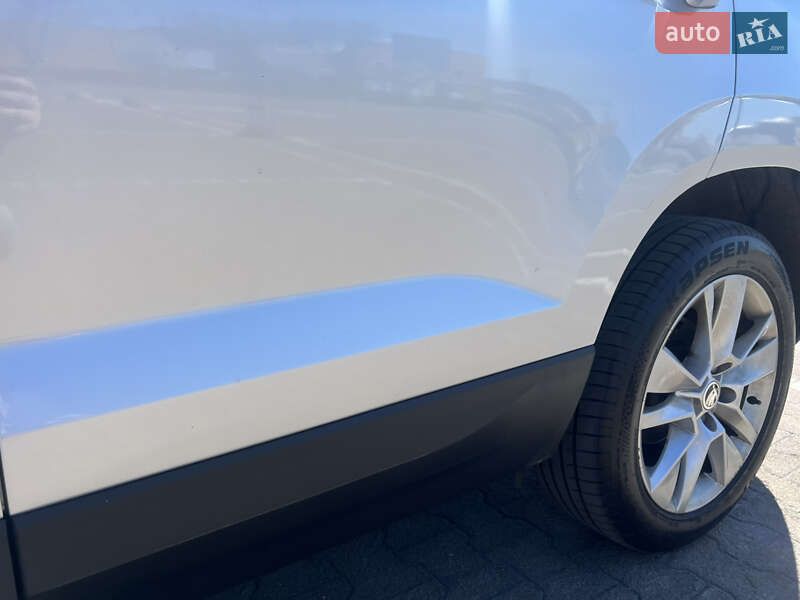 Позашляховик / Кросовер Skoda Karoq 2021 в Києві