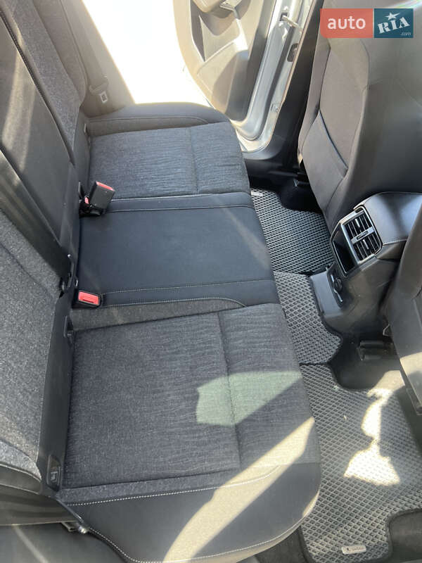 Позашляховик / Кросовер Skoda Karoq 2021 в Києві