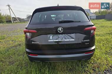 Внедорожник / Кроссовер Skoda Karoq 2017 в 