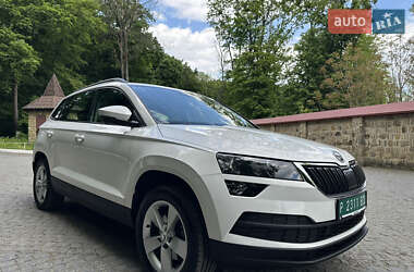 Внедорожник / Кроссовер Skoda Karoq 2020 в 