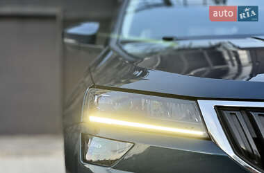 Внедорожник / Кроссовер Skoda Karoq 2021 в 