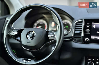 Внедорожник / Кроссовер Skoda Karoq 2021 в 