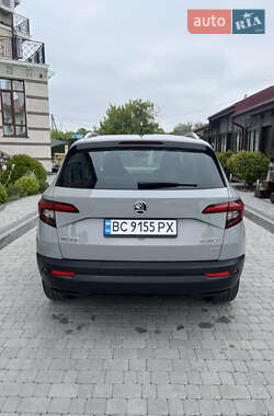 Позашляховик / Кросовер Skoda Karoq 2018 в 