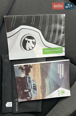 Внедорожник / Кроссовер Skoda Karoq 2022 в 