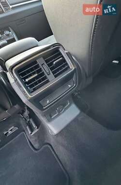 Позашляховик / Кросовер Skoda Karoq 2019 в 