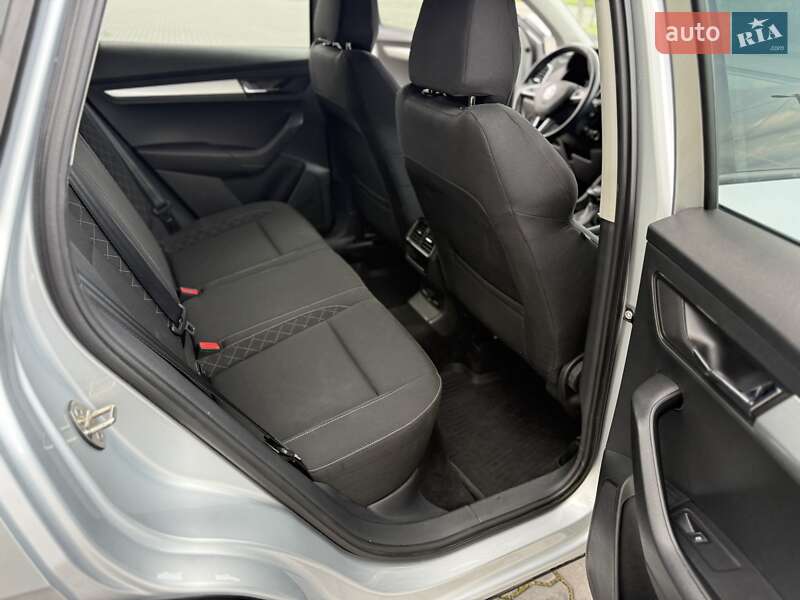 Внедорожник / Кроссовер Skoda Karoq 2018 в Ивано-Франковске