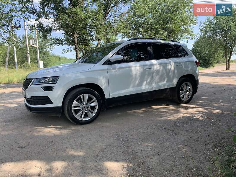 Позашляховик / Кросовер Skoda Karoq 2019 в Первомайську