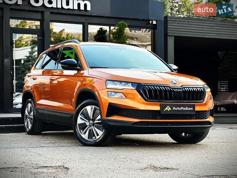 Позашляховик / Кросовер Skoda Karoq 2024 в Києві