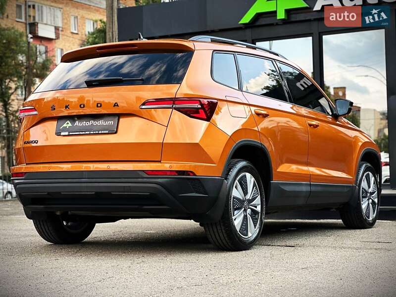 Позашляховик / Кросовер Skoda Karoq 2024 в Києві