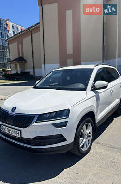 Внедорожник / Кроссовер Skoda Karoq 2021 в Вараше