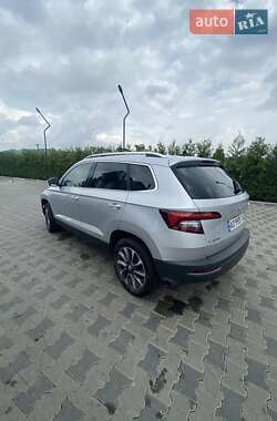 Внедорожник / Кроссовер Skoda Karoq 2020 в 