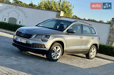 Внедорожник / Кроссовер Skoda Karoq 2021 в 