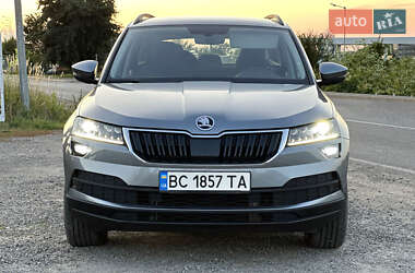 Внедорожник / Кроссовер Skoda Karoq 2021 в 