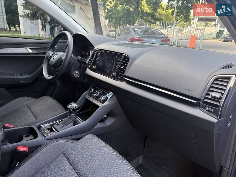 Внедорожник / Кроссовер Skoda Karoq 2023 в Полтаве