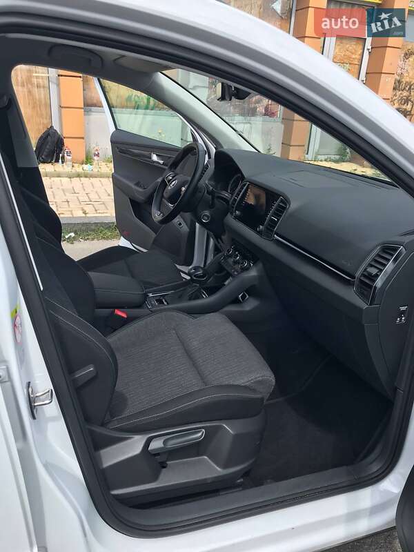 Позашляховик / Кросовер Skoda Karoq 2021 в Києві