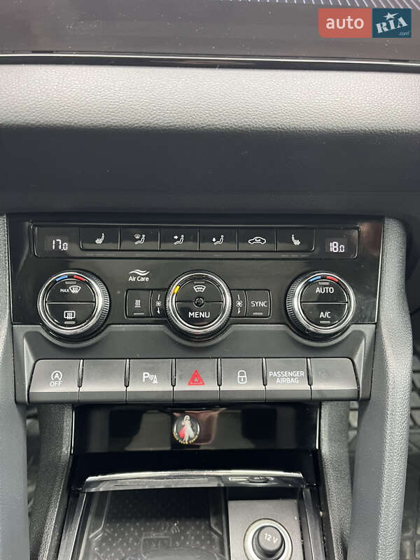 Позашляховик / Кросовер Skoda Karoq 2018 в Гусятині фото 28 Позашляховик / Кросовер Skoda Karoq 2018 в Гусятині