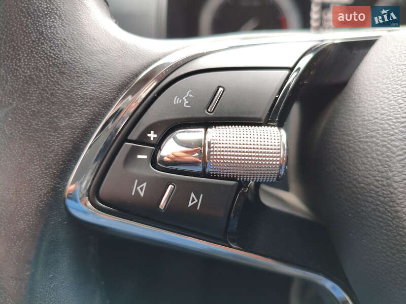 Позашляховик / Кросовер Skoda Karoq 2021 в Кривому Розі