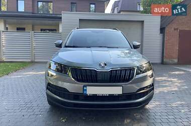 Внедорожник / Кроссовер Skoda Karoq 2020 в Киеве
