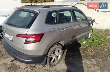 Внедорожник / Кроссовер Skoda Karoq 2018 в 