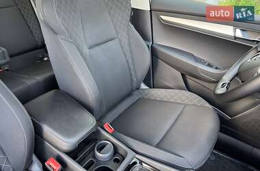 Позашляховик / Кросовер Skoda Karoq 2021 в 