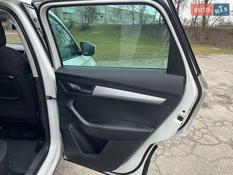 Внедорожник / Кроссовер Skoda Karoq 2018 в Львове фото 6 Внедорожник / Кроссовер Skoda Karoq 2018 в Львове