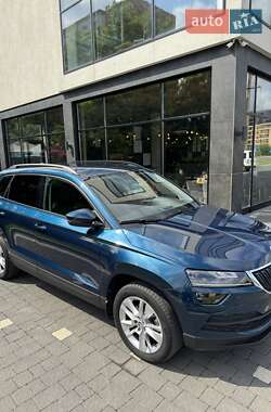 Внедорожник / Кроссовер Skoda Karoq 2022 в 