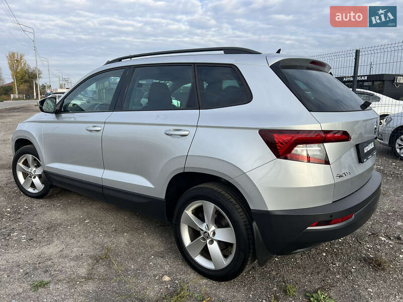 Внедорожник / Кроссовер Skoda Karoq 2019 в Киеве