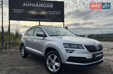 Внедорожник / Кроссовер Skoda Karoq 2019 в Киеве