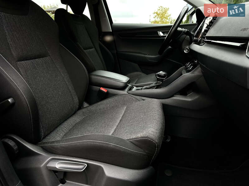 Внедорожник / Кроссовер Skoda Karoq 2021 в Мукачево