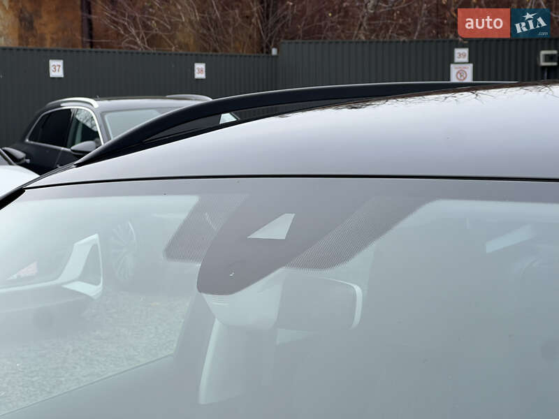 Внедорожник / Кроссовер Skoda Karoq 2021 в Луцке