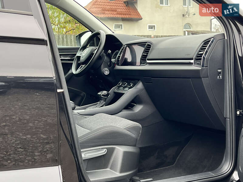 Внедорожник / Кроссовер Skoda Karoq 2021 в Луцке