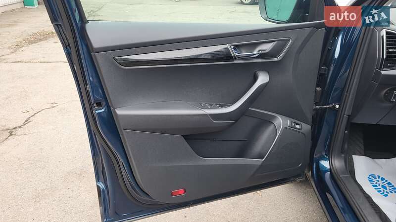 Позашляховик / Кросовер Skoda Karoq 2020 в Києві