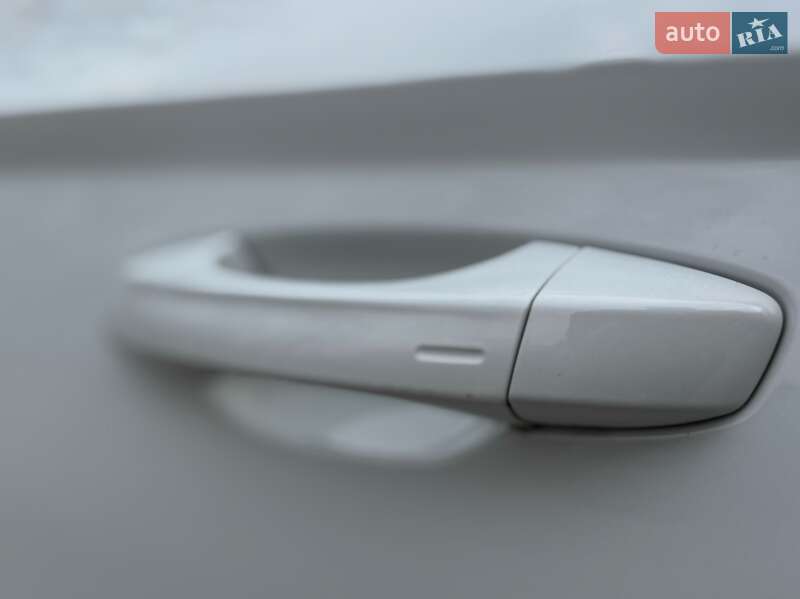 Позашляховик / Кросовер Skoda Karoq 2020 в Дніпрі