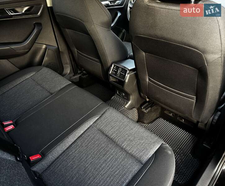 Внедорожник / Кроссовер Skoda Karoq 2020 в Львове