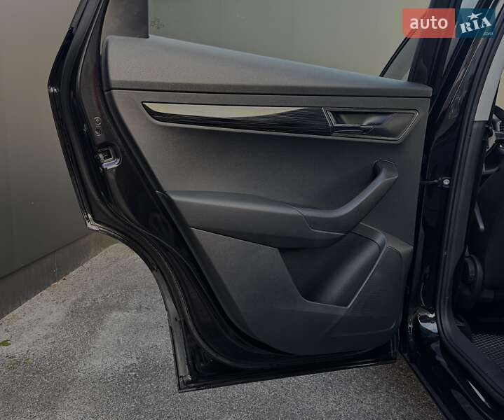 Внедорожник / Кроссовер Skoda Karoq 2020 в Львове