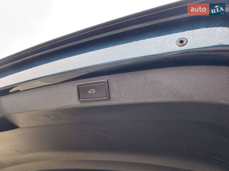 Внедорожник / Кроссовер Skoda Karoq 2020 в Полтаве