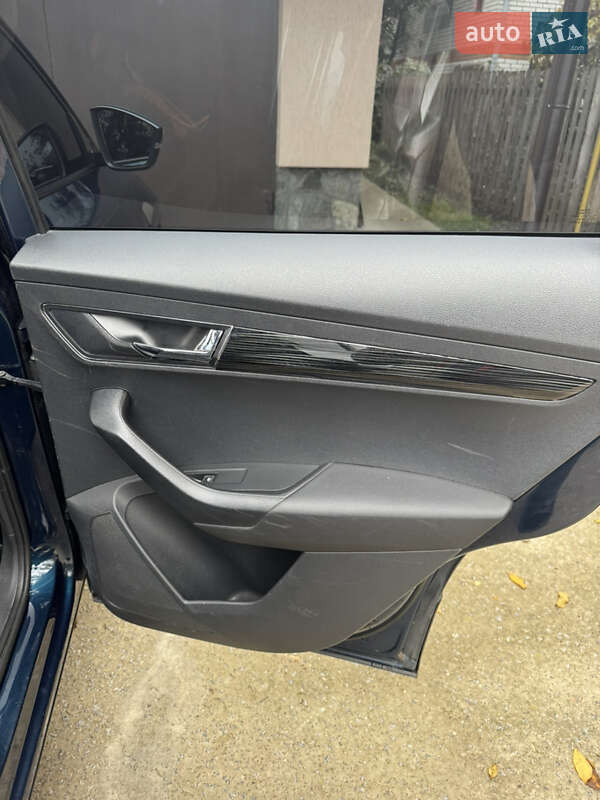 Внедорожник / Кроссовер Skoda Karoq 2020 в Полтаве