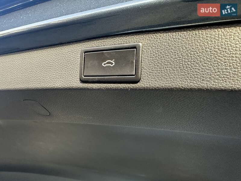 Позашляховик / Кросовер Skoda Karoq 2018 в Києві