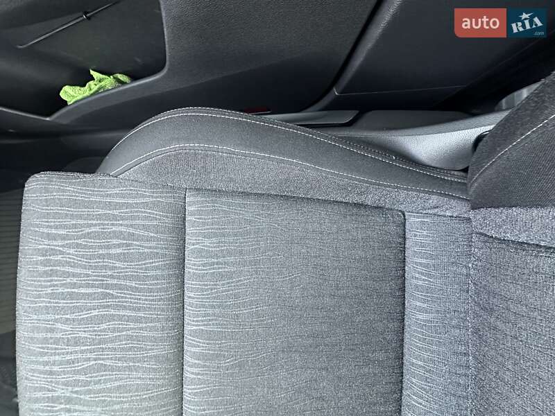 Позашляховик / Кросовер Skoda Karoq 2018 в Києві