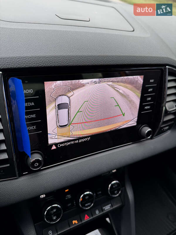 Внедорожник / Кроссовер Skoda Karoq 2024 в Днепре