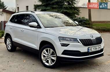 Внедорожник / Кроссовер Skoda Karoq 2020 в Днепре