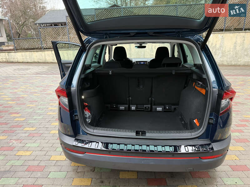 Внедорожник / Кроссовер Skoda Karoq 2020 в Ровно