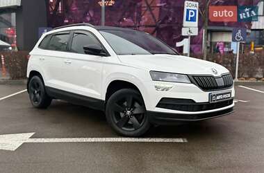 Внедорожник / Кроссовер Skoda Karoq 2018 в Киеве