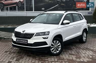 Внедорожник / Кроссовер Skoda Karoq 2020 в Черновцах
