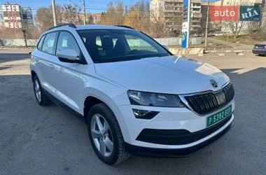 Внедорожник / Кроссовер Skoda Karoq 2020 в Черновцах