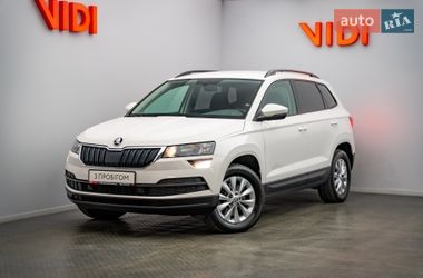 Внедорожник / Кроссовер Skoda Karoq 2020 в Киеве