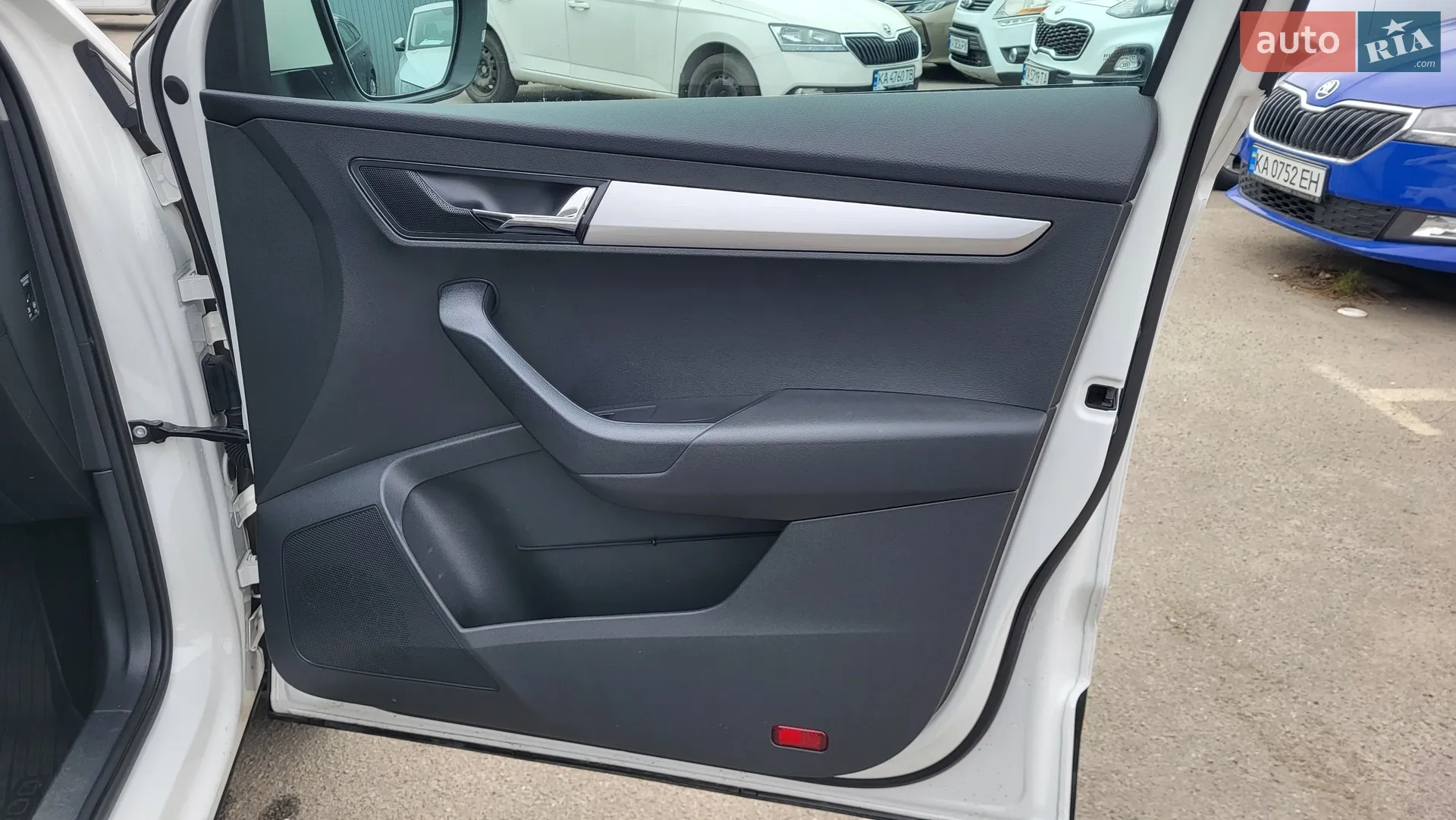 2020 Skoda Karoq - мініатюра 43