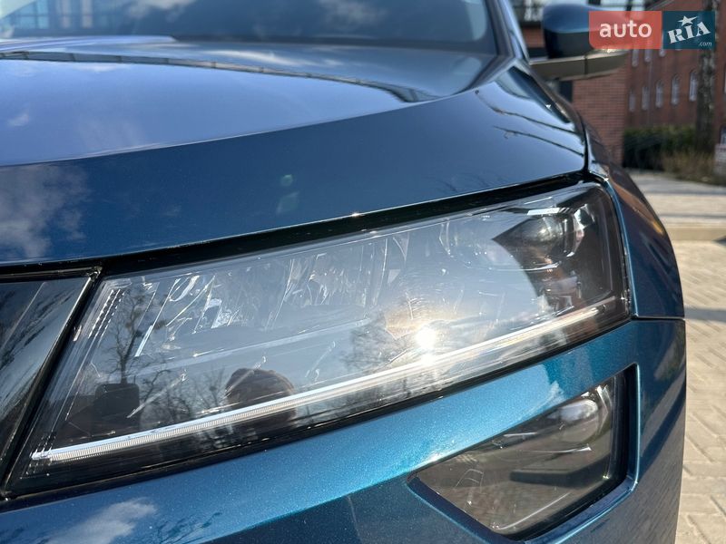 Внедорожник / Кроссовер Skoda Karoq 2020 в Львове