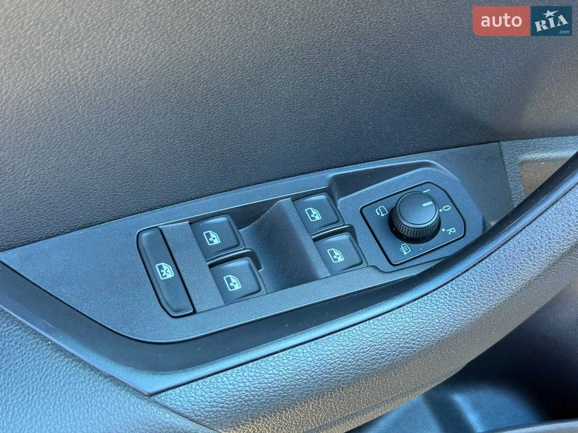 2021 Skoda Karoq - мініатюра 25